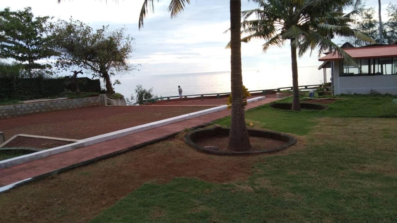 Seashore Beach Resort Варкала Экстерьер фото